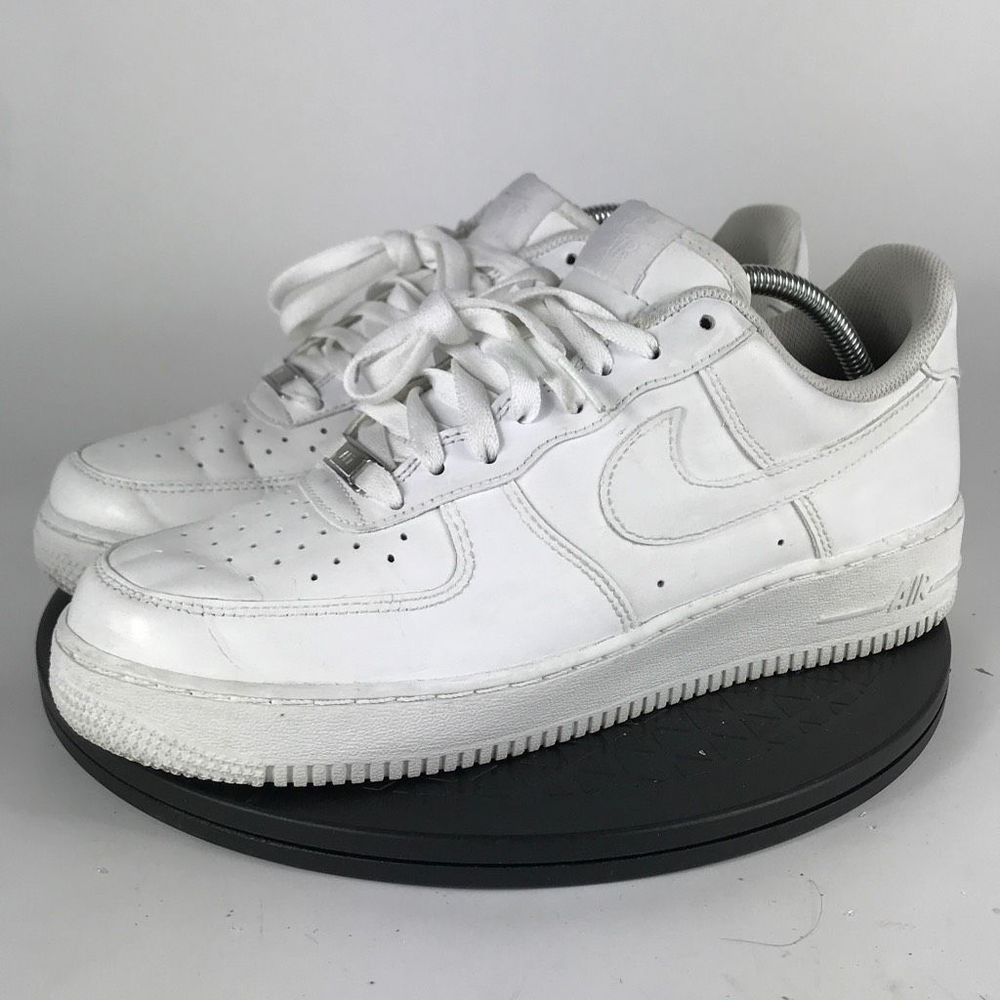 Nike Air Force 1 Low ‘07 Triple White Leather Shoes 315122-111 Men’s Size 9.5 - Picture 1 of 12